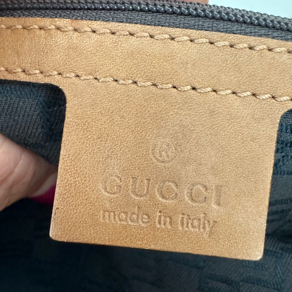 Authentic Gucci Hobo bag - Picture 14 of 15